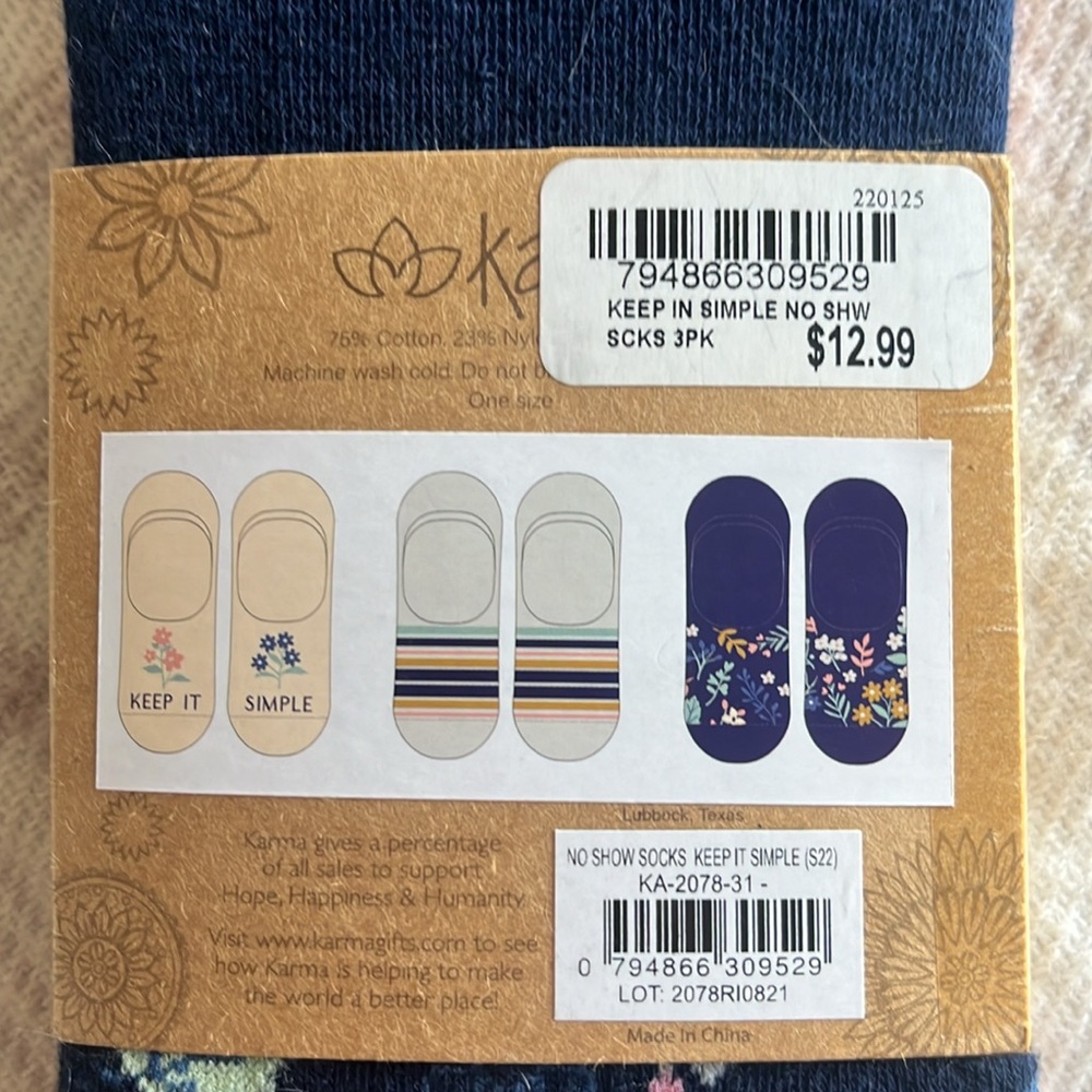 New with tags no-show socks - Picture 3 of 4